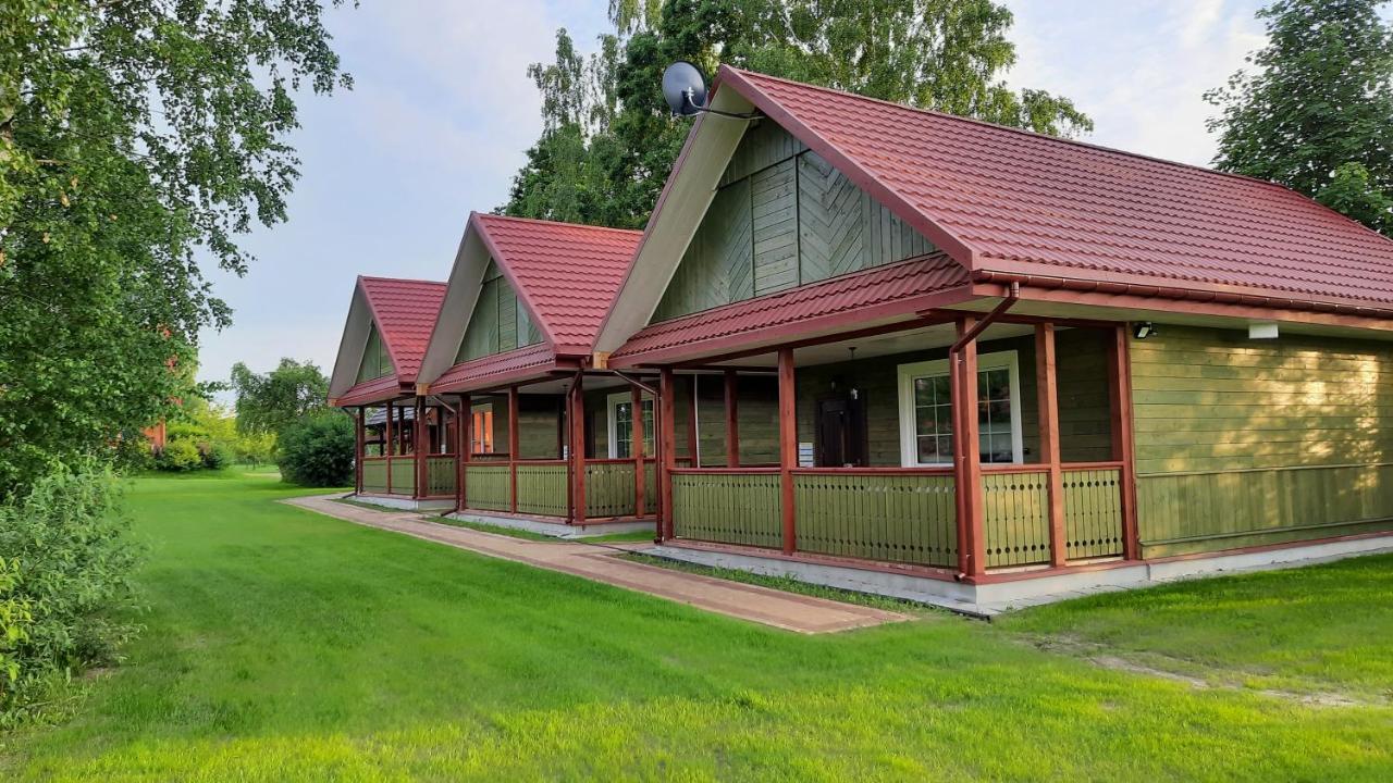 Wisniowy Sad - Domki Białowieża エクステリア 写真